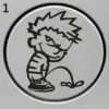 Pegatina de niño orinando